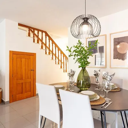 Casa vacanze Bil Bil - Perfect Family Vacation Awaits Benalmádena